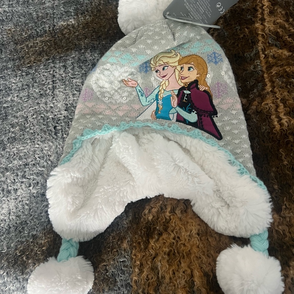Disney Frozen Gray and White Kids Hat